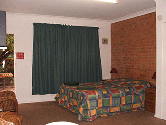 Gilgandra Lodge Motel - Sunshine Coast Guide 3