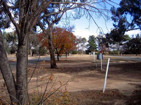 Goulburn South Caravan Park - Sunshine Coast Guide 2