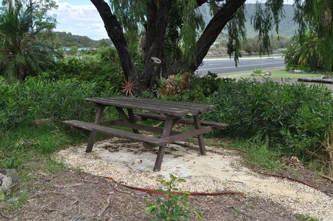 Haven Waters Motel And Apartments - Sunshine Coast Guide 3