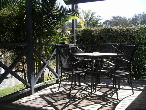 Jacaranda Caravan Park - Sunshine Coast Guide 1