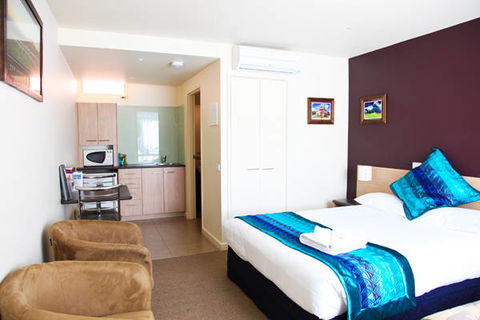 Mansfield Motel - Sunshine Coast Guide 0