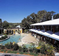 Mobys Beachside Retreat - Sunshine Coast Guide