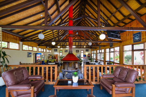 Pacific Palms Resort - Sunshine Coast Guide 0