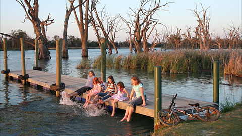 Kingston-On-Murray Caravan Park - Sunshine Coast Guide 14