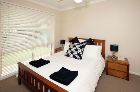 Central Wagga Apartments: Wynyard On Forsyth - Sunshine Coast Guide 3
