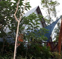 Rose Gums Wilderness Retreat - Sunshine Coast Guide