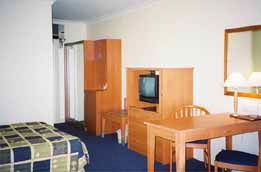Sundowner Gardenia Motel Inn - Sunshine Coast Guide 4