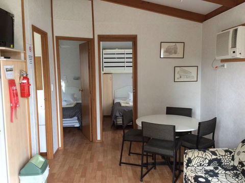 Tatura Caravan Park - Sunshine Coast Guide 1