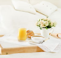 The Falls Retreat - Sunshine Coast Guide