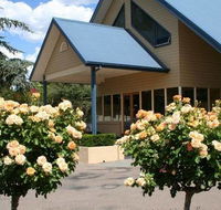 Willows Motel - Sunshine Coast Guide