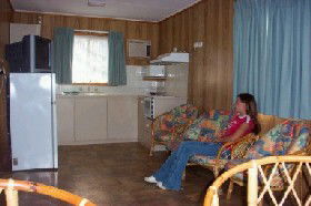 Acclaim Pine Grove Holiday Park - Sunshine Coast Guide 2
