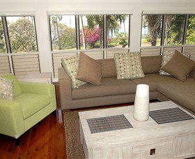 Coast Holiday Accommodation - Sunshine Coast Guide 0