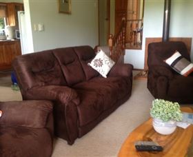 Cascade Cottage - Sunshine Coast Guide 0