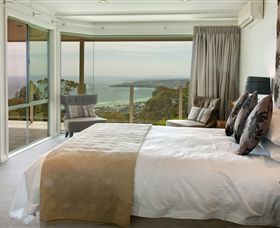 Arthurs Views - Sunshine Coast Guide 2
