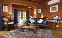 Cabins In The Clouds - Sunshine Coast Guide 0
