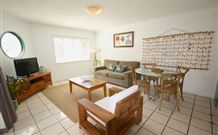 Cossies By The Sea - Sunshine Coast Guide 2