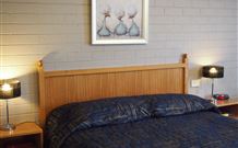 Canowindra Riverview Motel - Sunshine Coast Guide 0