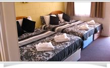 Central Motel Glen Innes - Glen Innes - Sunshine Coast Guide 0