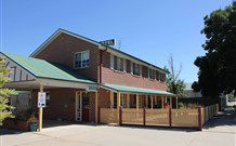 Crossing Motel - Junee - Sunshine Coast Guide 0