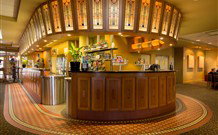 Royal Hotel Springwood - Springwood - Sunshine Coast Guide 0