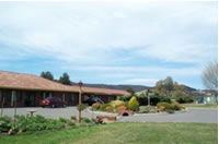 Colonial Motor Inn - Sunshine Coast Guide 0