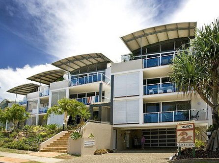 Aqua Promenade Beachfront Apartments - Sunshine Coast Guide 0