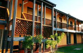  Colonial Motel Richmond - Sunshine Coast Guide 1