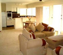 Aspendale Shore Motel - Sunshine Coast Guide 0