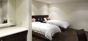 Atlantis Hotel - Sunshine Coast Guide 1