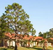 Best Western Lakeside Lodge Motel - Sunshine Coast Guide