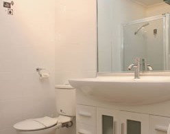 Argyle Terrace Motor Inn - Sunshine Coast Guide 3