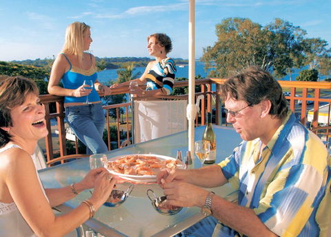 Colonial Resort Noosa - Sunshine Coast Guide 1