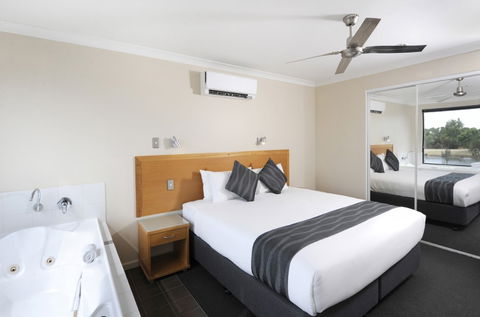 Assured Ascot Quays Apartment Hotel - Sunshine Coast Guide 4