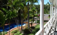 Yamba Aston Motel - Yamba - Sunshine Coast Guide 0