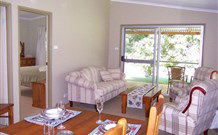 Coach Cottage - Sunshine Coast Guide 6