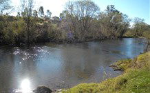Ambleside Bed And Breakfast Cabins - Sunshine Coast Guide 4