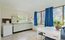 Annies Bed And Breakfast - Sunshine Coast Guide 0