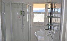 Airly Retreat - Sunshine Coast Guide 3