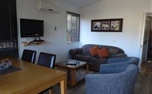 Charles Rasp Cottage - Sunshine Coast Guide 6