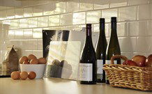 DenFenella Lodge - Sunshine Coast Guide 3