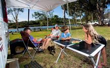 Oakbourne Cottage, Gingers Creek - Sunshine Coast Guide 2