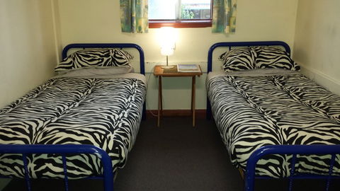 Esperance YHA - Sunshine Coast Guide 6