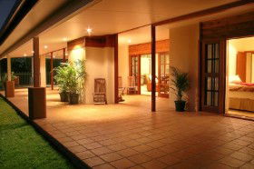 The Summit Rainforest Retreat And Conference Centre - Sunshine Coast Guide 0