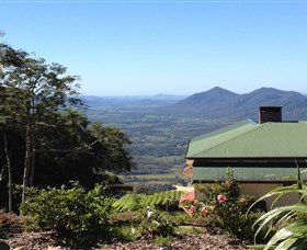 Eungella Chalet - Sunshine Coast Guide 1