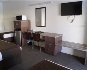 Coral Sands Motel Mackay - Sunshine Coast Guide 2
