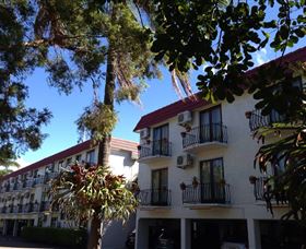 Airport Hacienda Best Western Motel - Sunshine Coast Guide 0