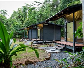 Jungle Lodge - Sunshine Coast Guide 0