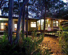 Eumarella Shores Noosa Lake Retreat - Sunshine Coast Guide 3