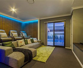 Aqua Palms At Vogue Holiday Homes - Sunshine Coast Guide 2
