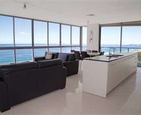 ULTIQA Air On Broadbeach - Sunshine Coast Guide 2